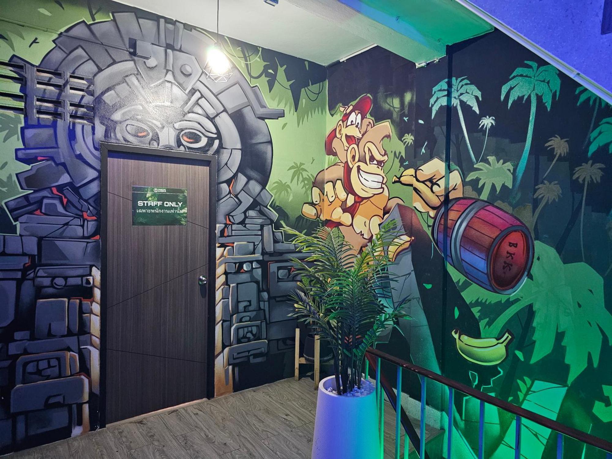 Urban Jungle Hostel Bangkok Luaran gambar
